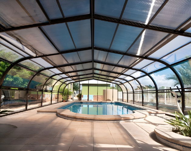 abri de piscine le panthéon haut