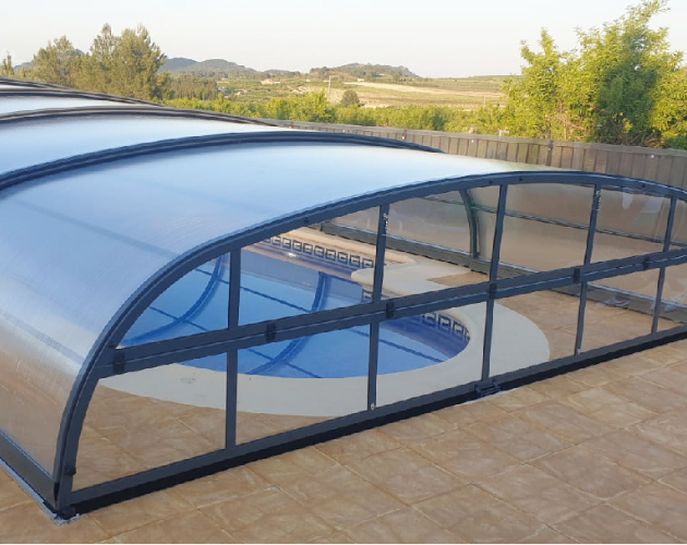 hades abri de piscine bas